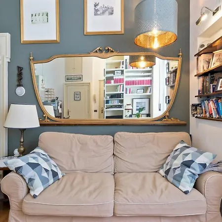 公寓 Altido Warm Flat For 3 In Isola, 10 Min To Centre