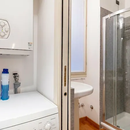 Altido Warm Flat For 3 In Isola, 10 Min To Centre * 米兰
