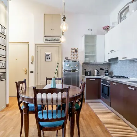 Altido Warm Flat For 3 In Isola, 10 Min To Centre * 米兰